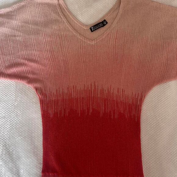 7TH AVENUE PINK TO RED OMBRÉ KNIT TOP - Picture 3 of 5